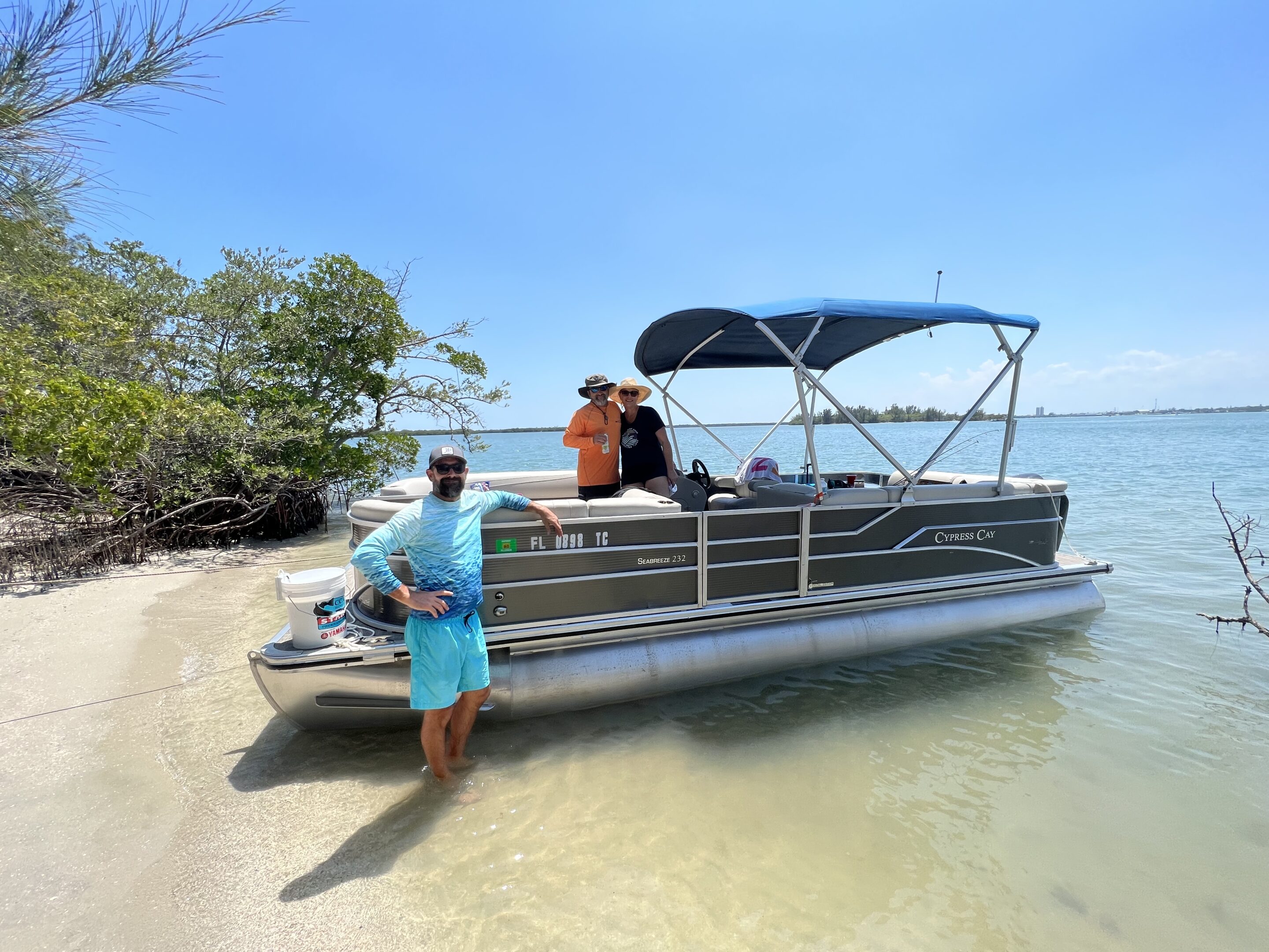 Boat Rentals at Vero Tackle & Watersports at Riverside Cafe